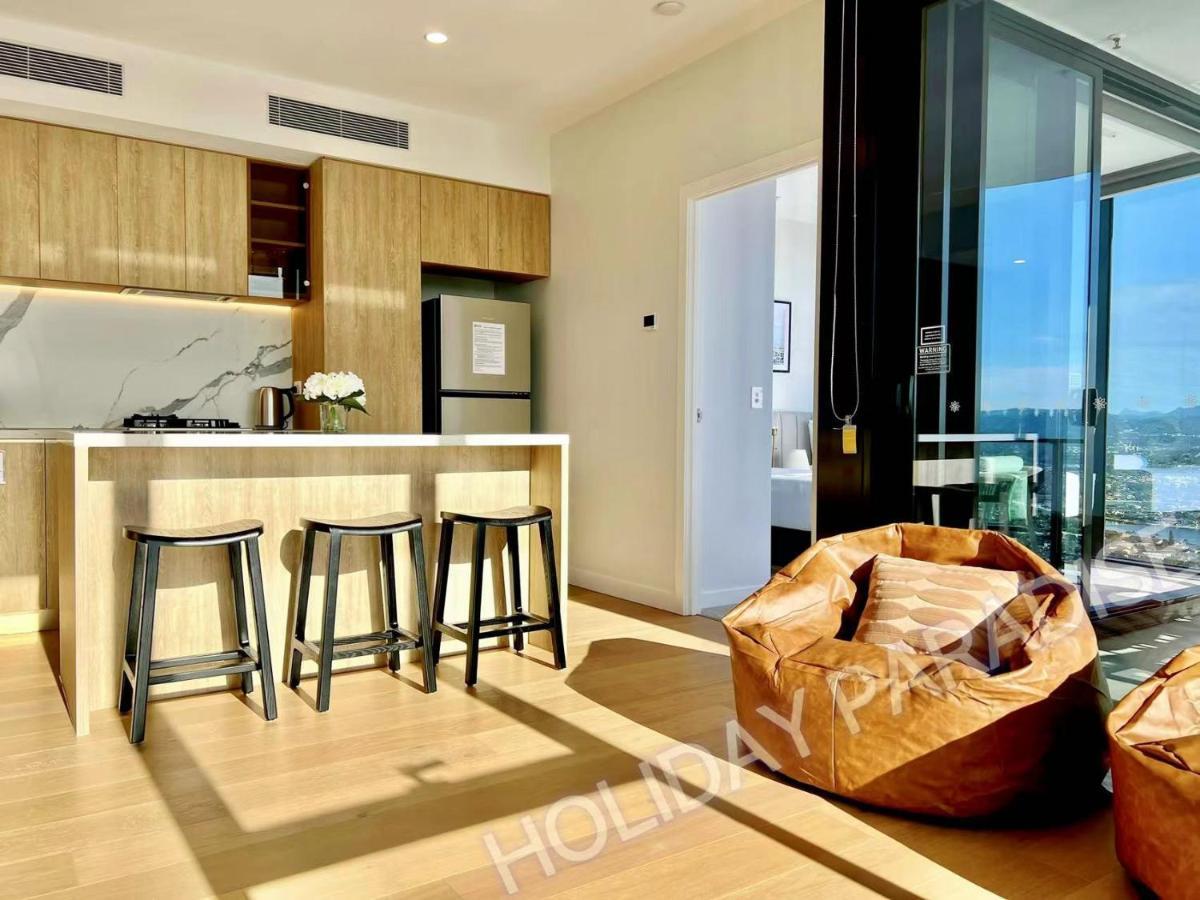 Luxury S Casino Residences Broadbeach - Holiday Paradise Gold Coast Eksteriør billede